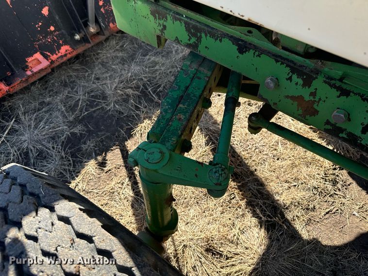 image for item DV2849 John Deere 2040 tractor