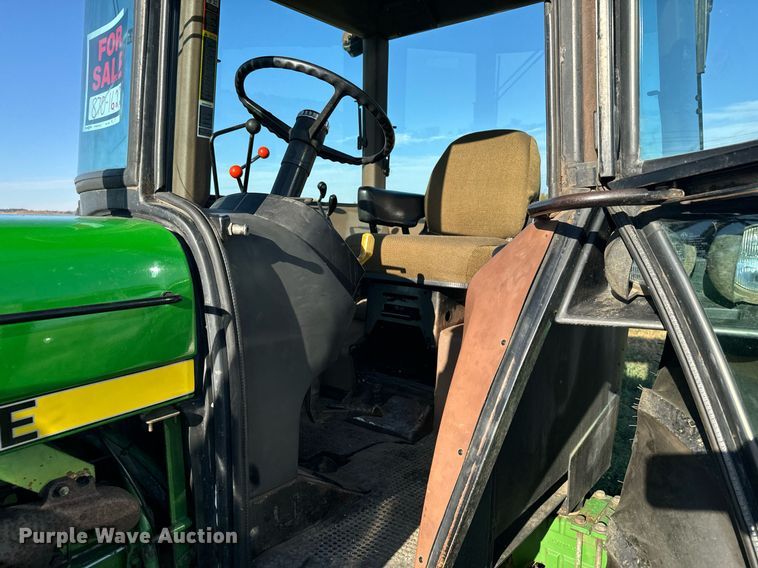 image for item DX3718 1983 John Deere 2950 MFWD tractor