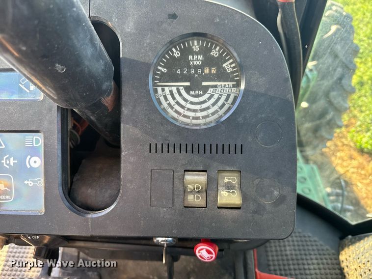 image for item DX3718 1983 John Deere 2950 MFWD tractor