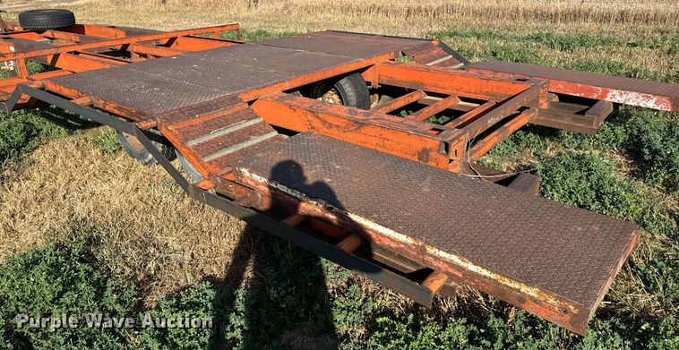 image for item DX3719 Donahue combine trailer