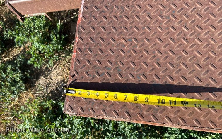 image for item DX3719 Donahue combine trailer