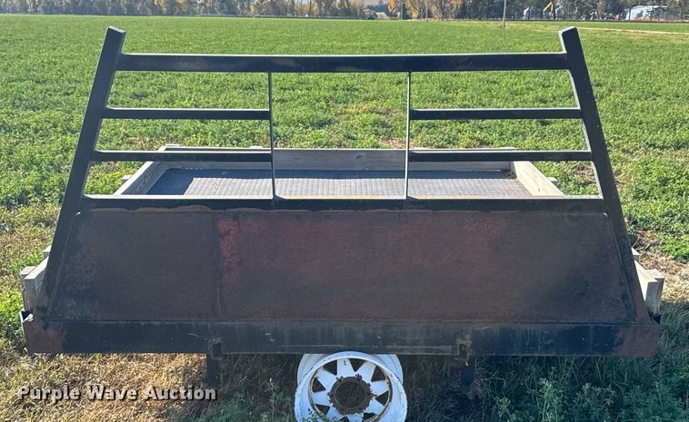 image for item DX3720 Flatbed