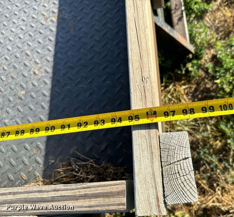 image for item DX3720 Flatbed