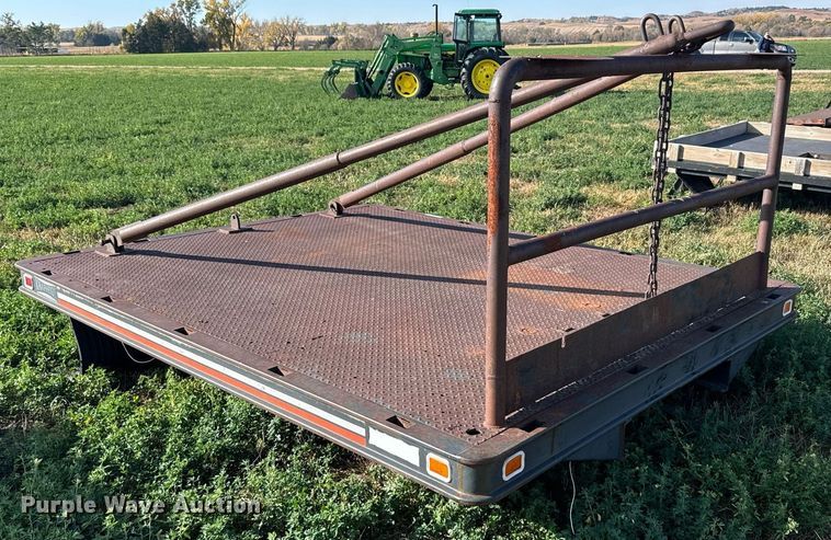 image for item DX3721 Knaphide flatbed