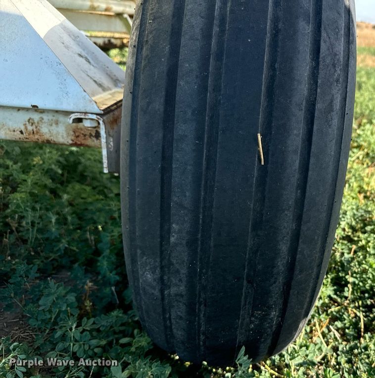 image for item DX3722 Tank trailer