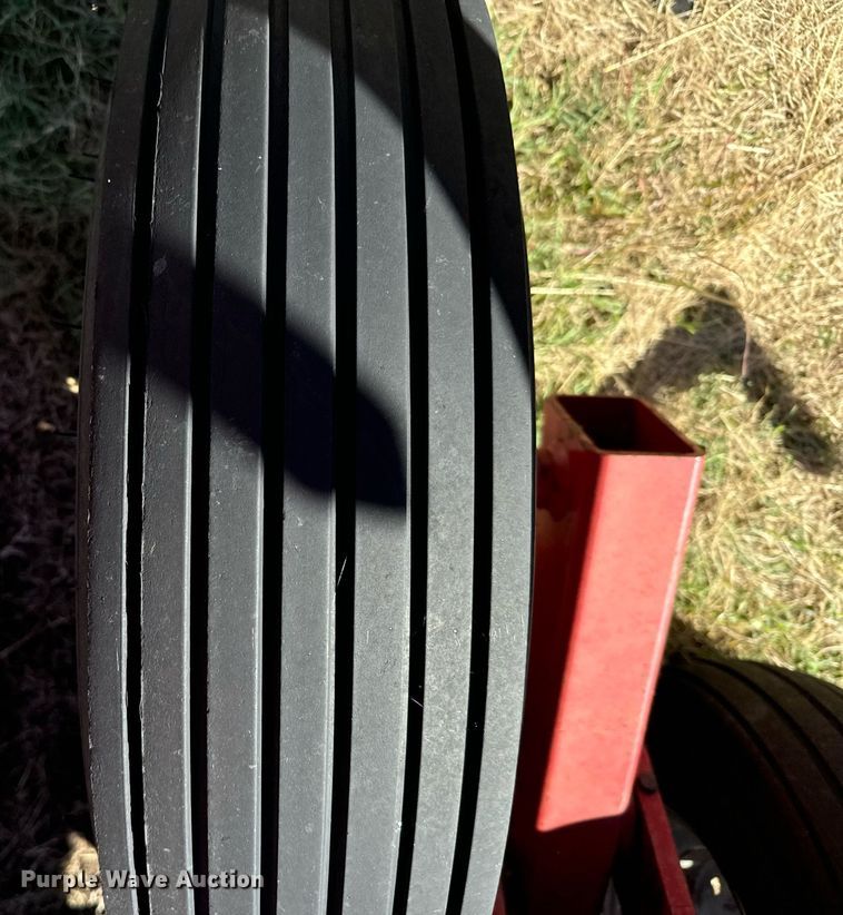 image for item DX3755 Case IH 4800 field cultivator