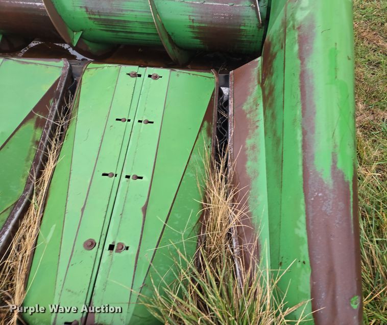 image for item EE7923 John Deere 653 all-crop head