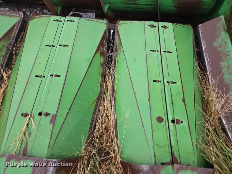 image for item EE7923 John Deere 653 all-crop head