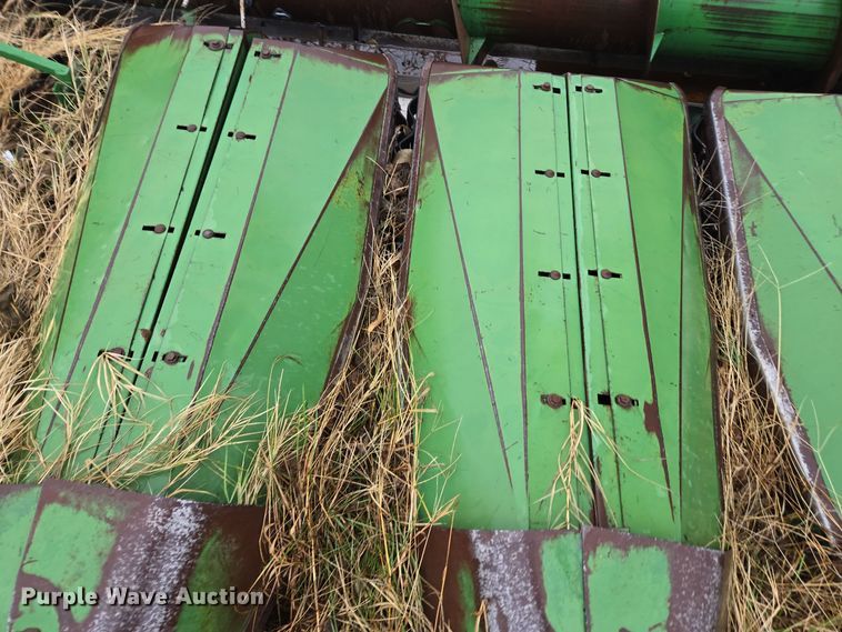 image for item EE7923 John Deere 653 all-crop head