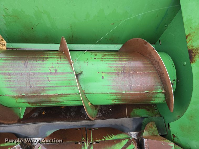 image for item EE7923 John Deere 653 all-crop head