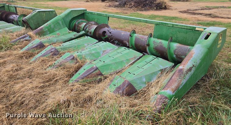image for item EE7924 John Deere 653 all-crop head
