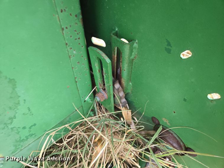 image for item EE7924 John Deere 653 all-crop head