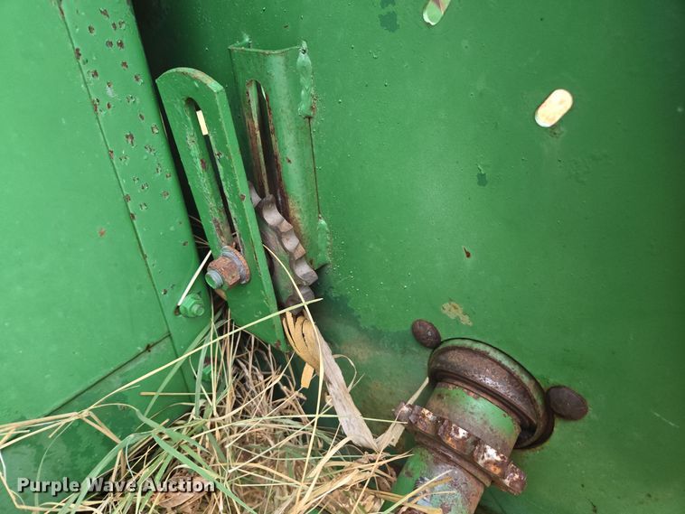image for item EE7924 John Deere 653 all-crop head