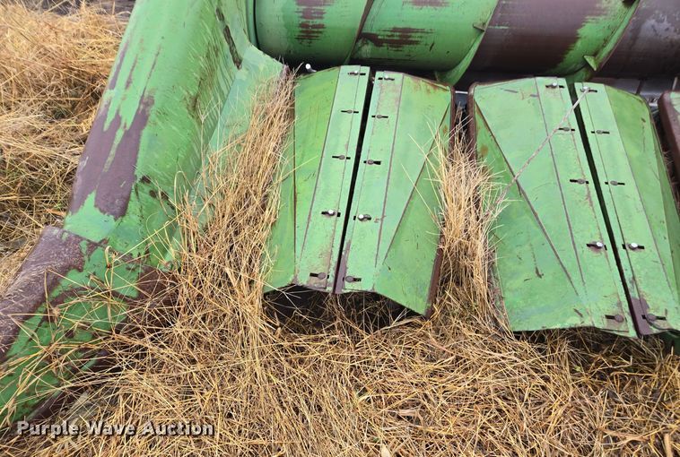 image for item EE7925 John Deere 653 all-crop head