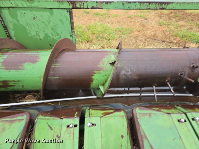 image for item EE7925 John Deere 653 all-crop head