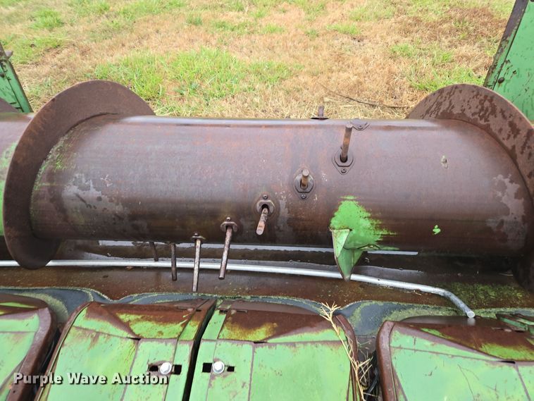 image for item EE7925 John Deere 653 all-crop head