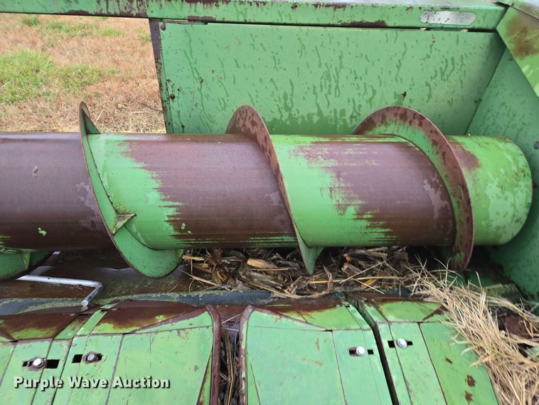 image for item EE7925 John Deere 653 all-crop head