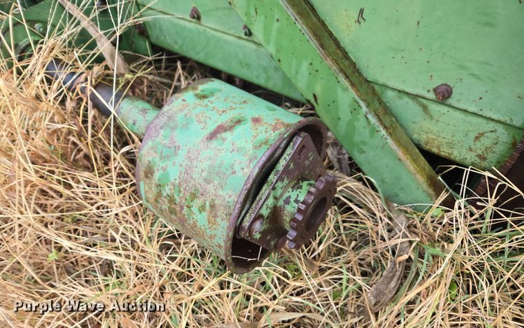 image for item EE7925 John Deere 653 all-crop head