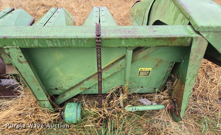 image for item EE7925 John Deere 653 all-crop head