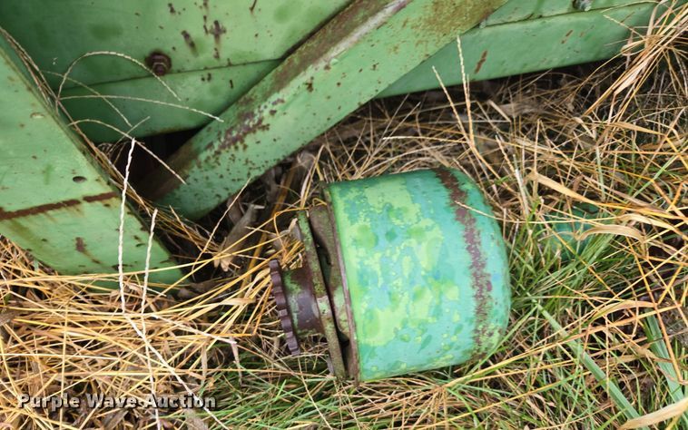 image for item EE7925 John Deere 653 all-crop head