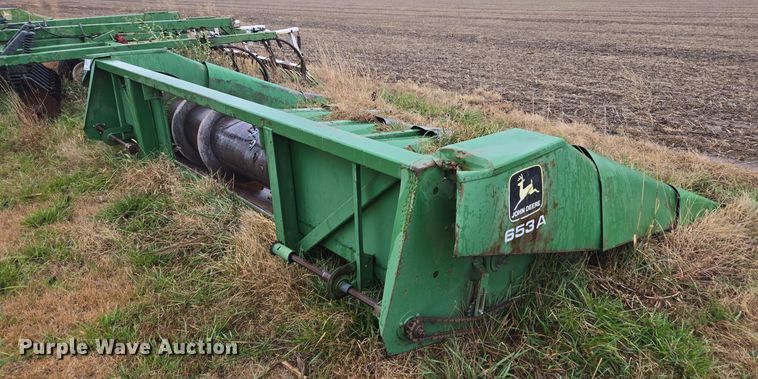 image for item EE7926 John Deere 653A all-crop head