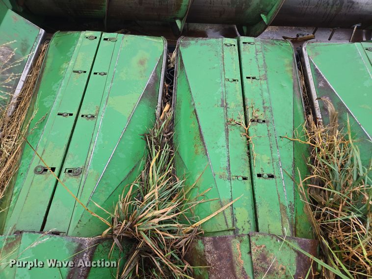 image for item EE7926 John Deere 653A all-crop head