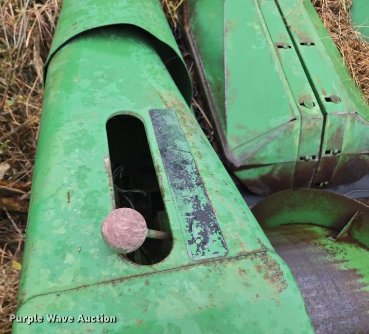 image for item EE7926 John Deere 653A all-crop head