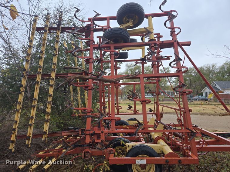 image for item EE7929 Krause 4133 field cultivator
