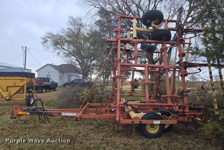 image for item EE7929 Krause 4133 field cultivator