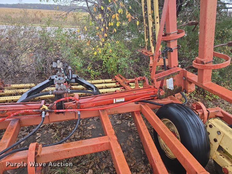 image for item EE7929 Krause 4133 field cultivator