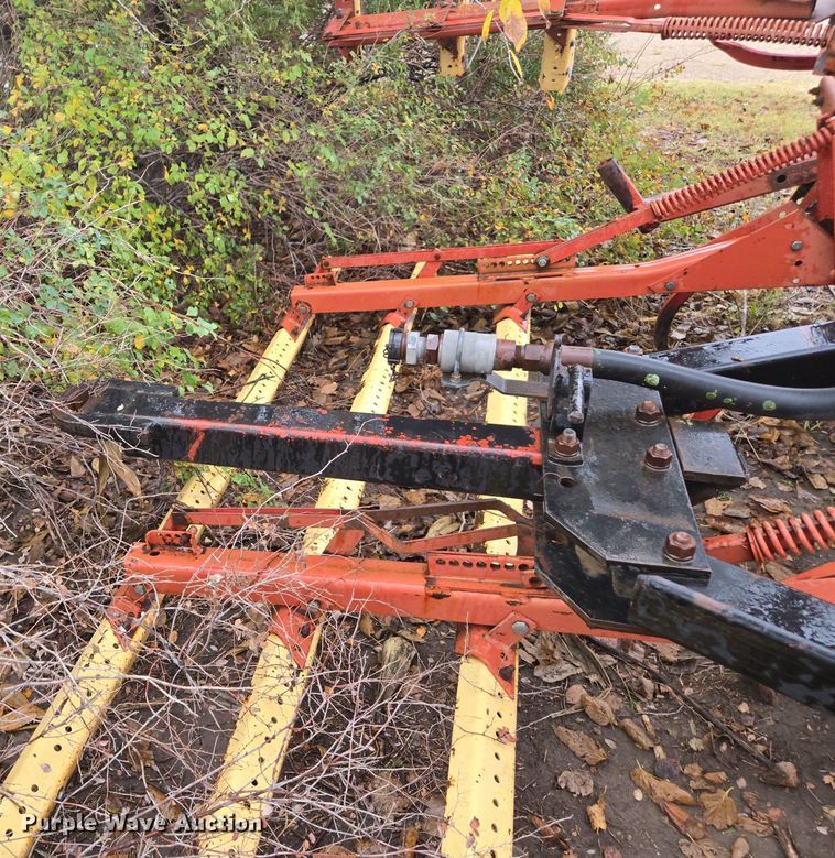 image for item EE7929 Krause 4133 field cultivator
