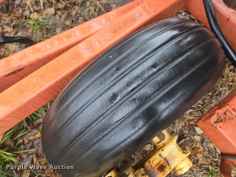 image for item EE7929 Krause 4133 field cultivator