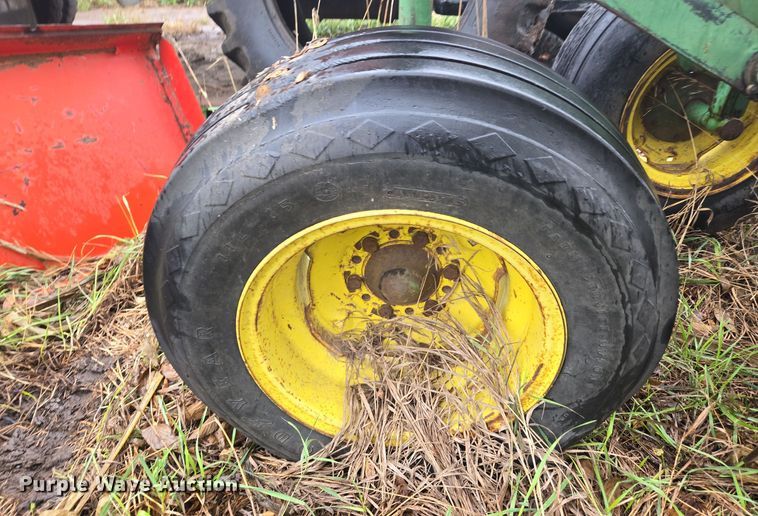 image for item EE7934 John Deere A1450 five bottom plow