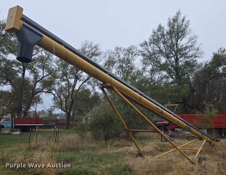 image for item EE7935 Grain auger