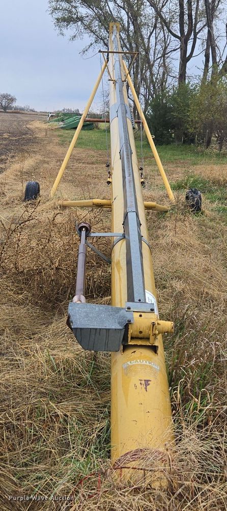 image for item EE7935 Grain auger