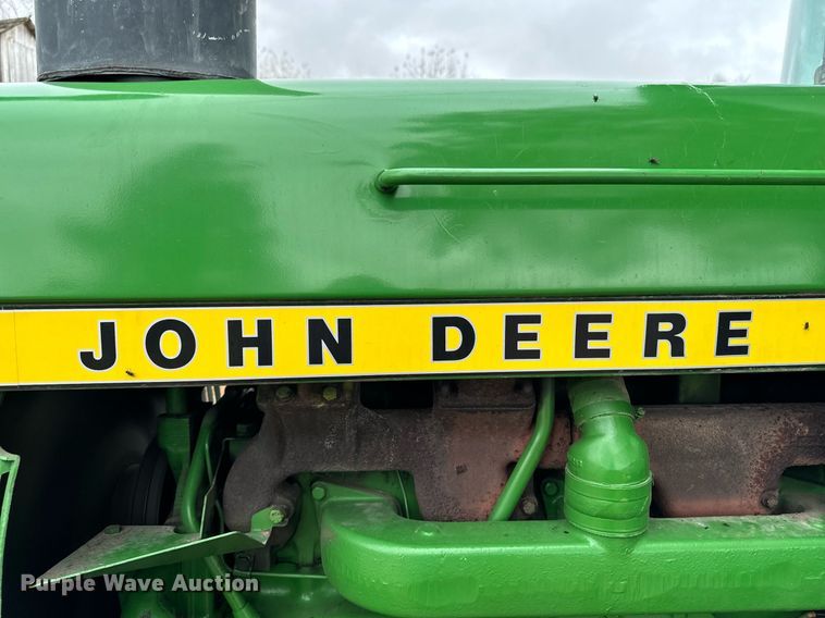 image for item EG6871 1975 John Deere 4430 tractor