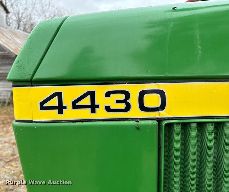 image for item EG6871 1975 John Deere 4430 tractor