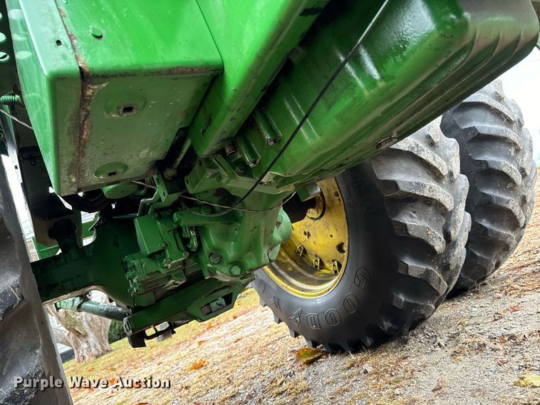 image for item EG6871 1975 John Deere 4430 tractor