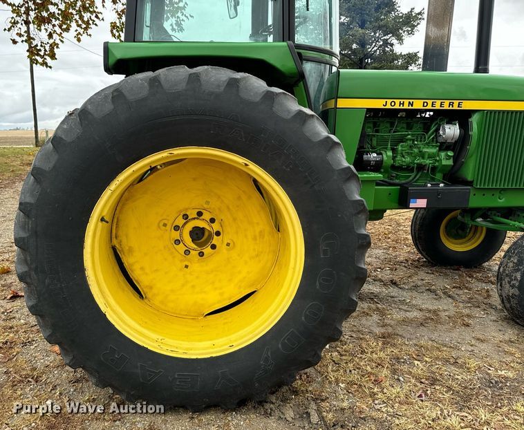 image for item EG6871 1975 John Deere 4430 tractor