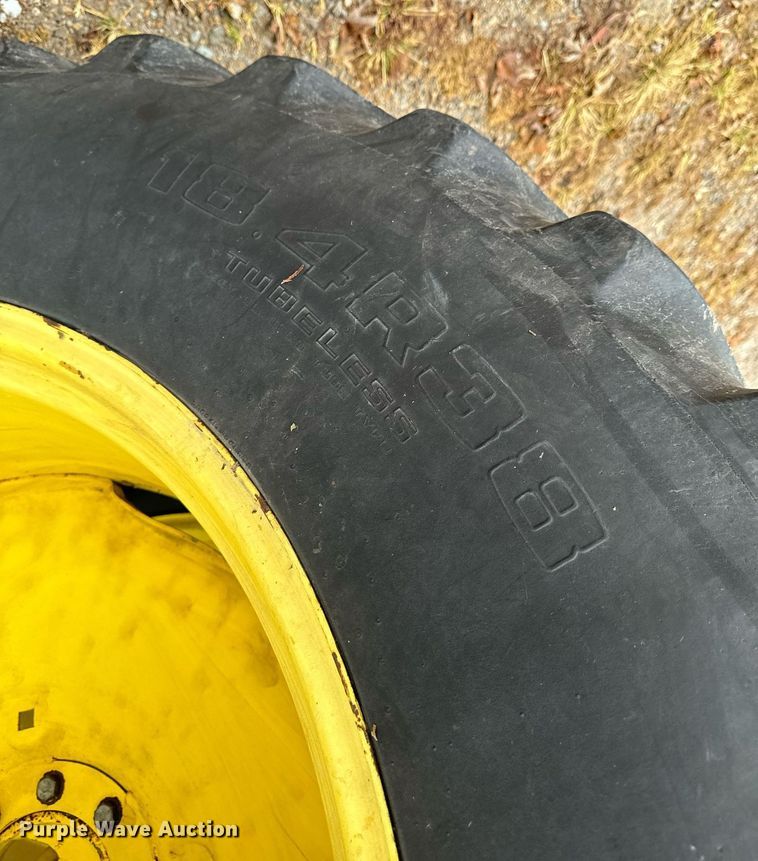 image for item EG6871 1975 John Deere 4430 tractor