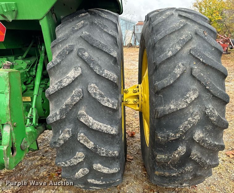 image for item EG6871 1975 John Deere 4430 tractor