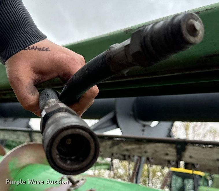 image for item EG6872 John Deere 220 rigid head