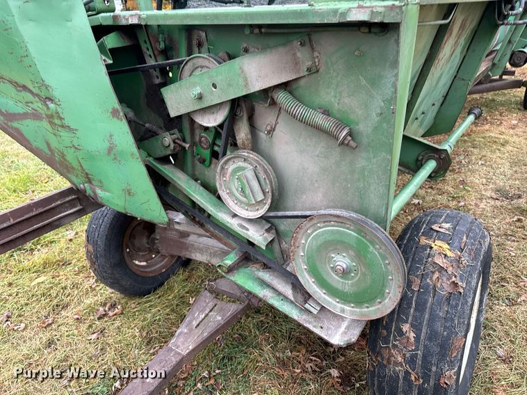 image for item EG6872 John Deere 220 rigid head