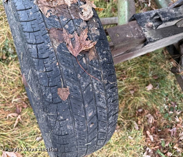 image for item EG6872 John Deere 220 rigid head