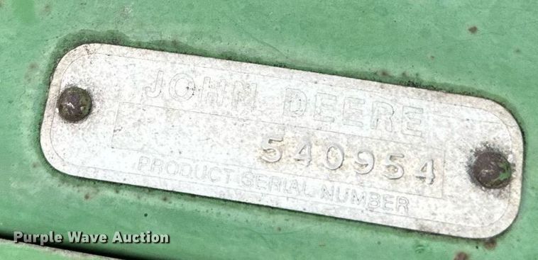 image for item EG6872 John Deere 220 rigid head