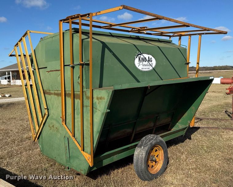 image for item EG7860 King Ag Products creep feeder