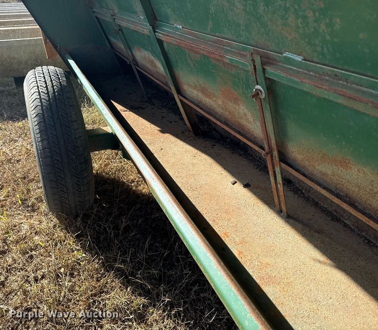 image for item EG7860 King Ag Products creep feeder