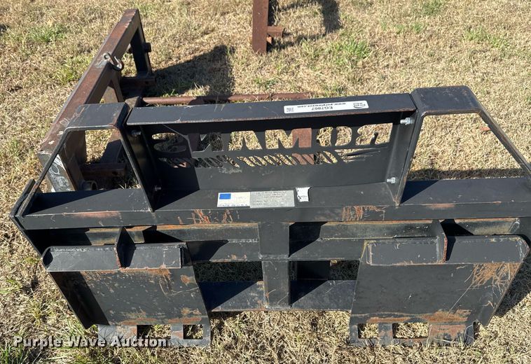 image for item EG7867 Skid steer attachments