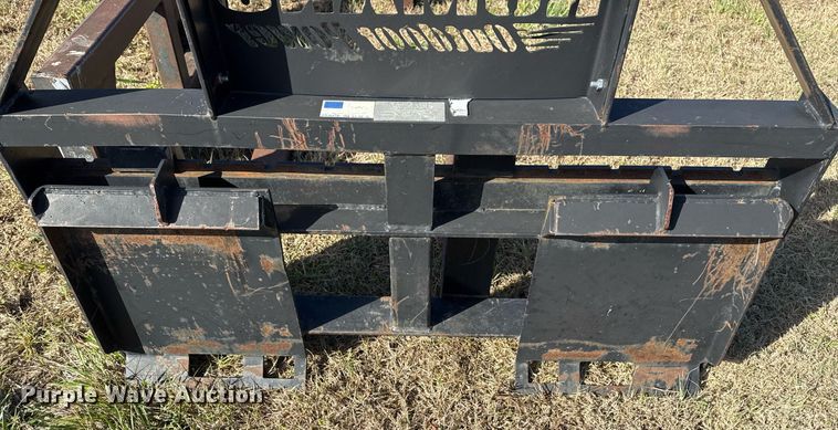 image for item EG7867 Skid steer attachments
