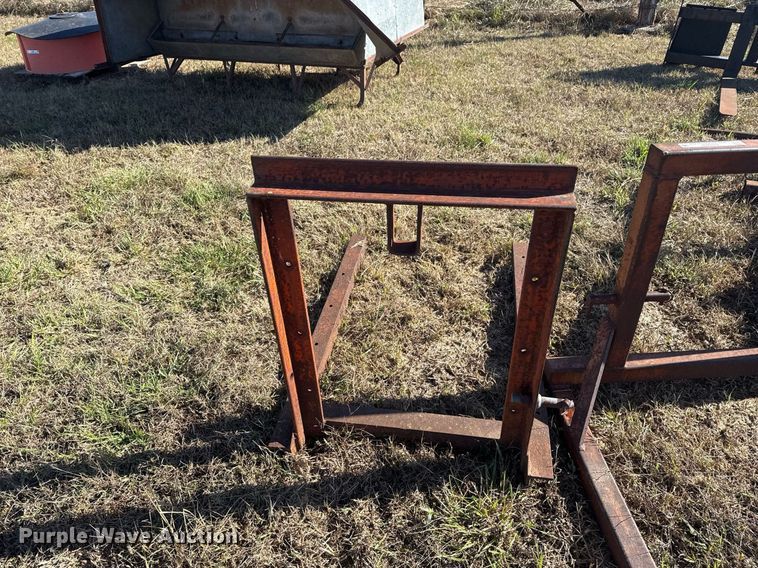 image for item EG7868 (2) shop built bale arms